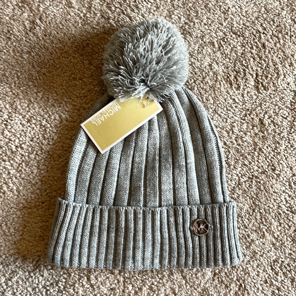 Michael Kors beanie, gray, NWT